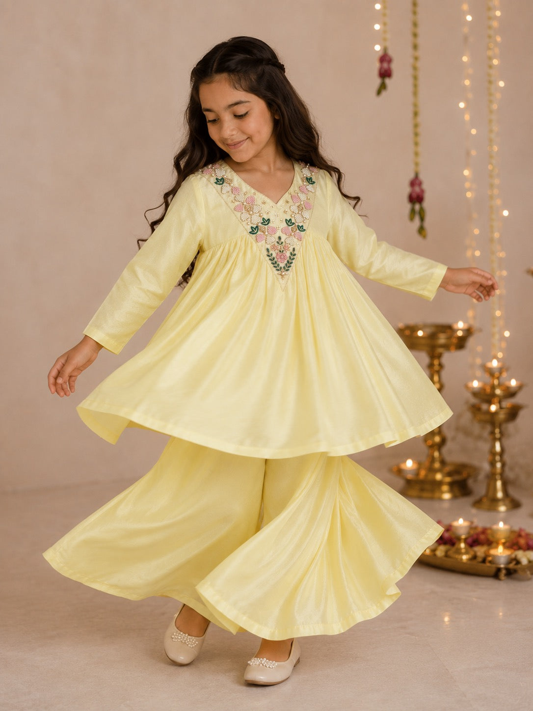 Kanak Sharara Set