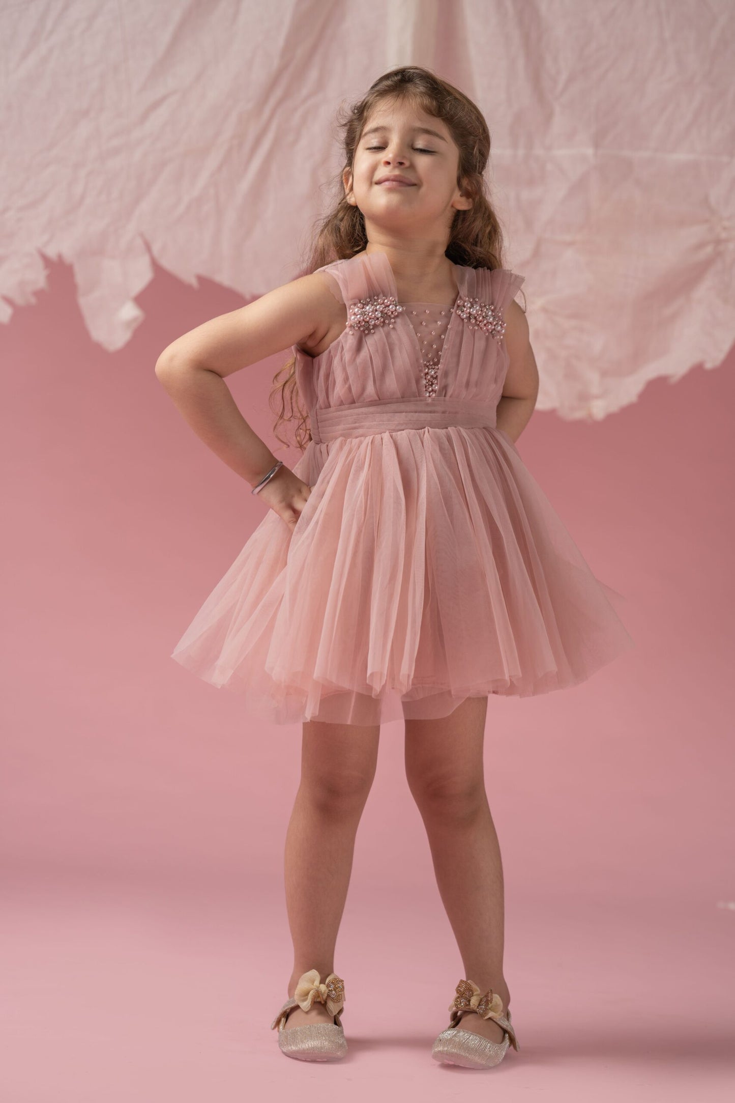PRETTY PLEATS