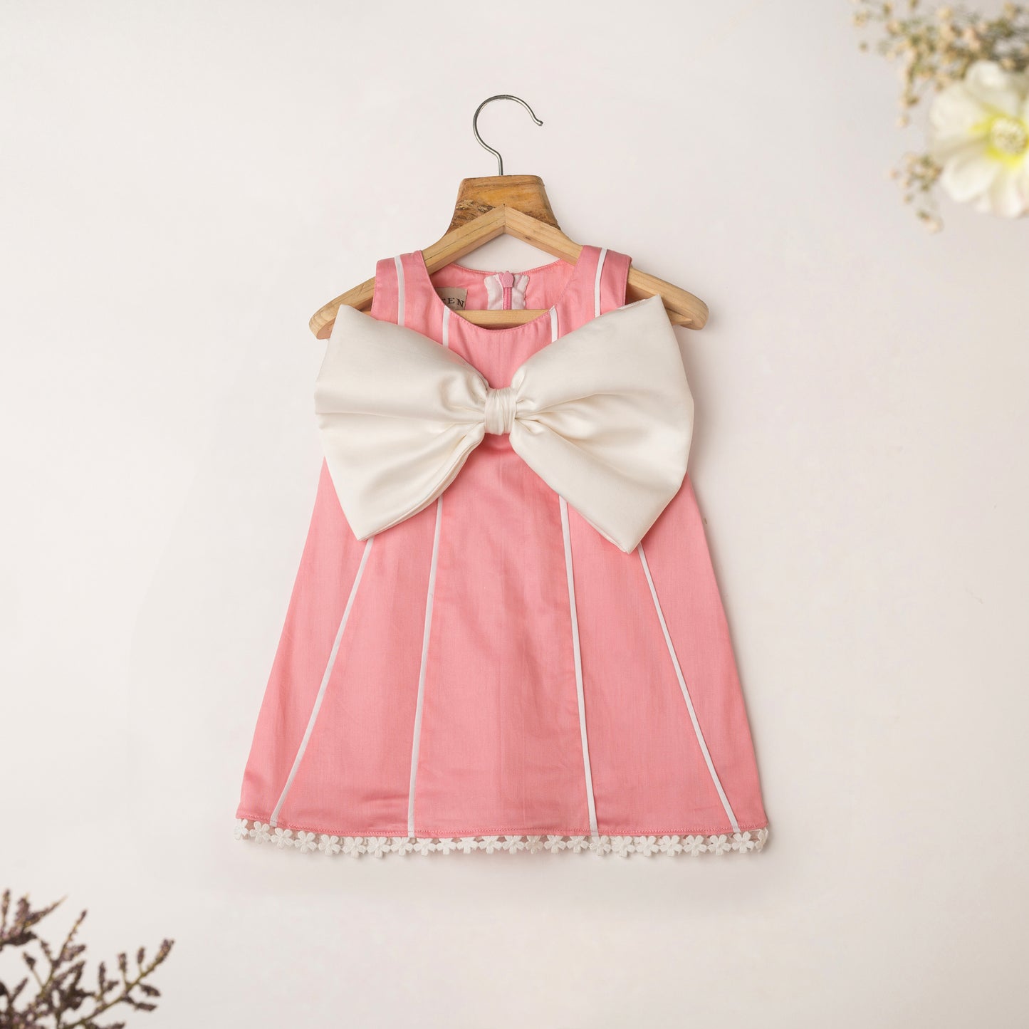 ROSETTE DRESS